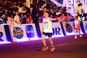 BIB: 
                            <button type="button" onclick="openModal(24241333)" class="btn btn-primary btn-sm float-right btn-popup" data-toggle="modal" data-target=".modal-high-quality">
                        <i class="fas fa-shopping-cart"></i> Add to Cart
                    </button>
                                            <button type="button" onclick="isThisMe(24241333, true)" class="btn btn-success btn-sm float-right btn-popup btn-isme hidden" data-toggle="tooltip" data-placement="bottom" title="นี่คือรูปของคุณใช่ไหม คลิกที่นี่เพื่อเอาเข้าอัลบั้ม">
                        <i class="fas fa-plus"></i> Add to album
                    </button>
                    <button type="button" onclick="isThisMe(24241333, false)" class="btn btn-warning btn-sm float-right btn-popup btn-isnotme hidden">
                        <i class="fas fa-ban"></i> Remove from album
                    </button>